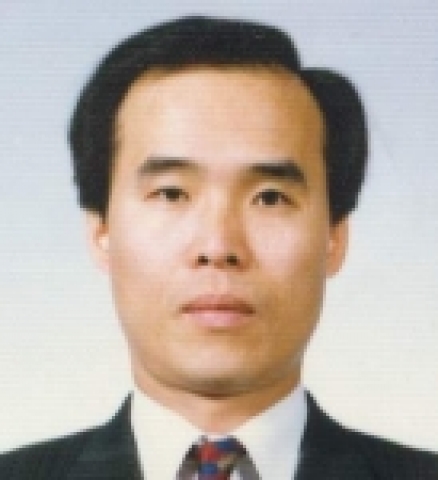 두레시닝은 이사회를 열어 대표이사에 이장규(李長奎,사진) 전 하나은행 부행장보를 3월 31일 선임했다.