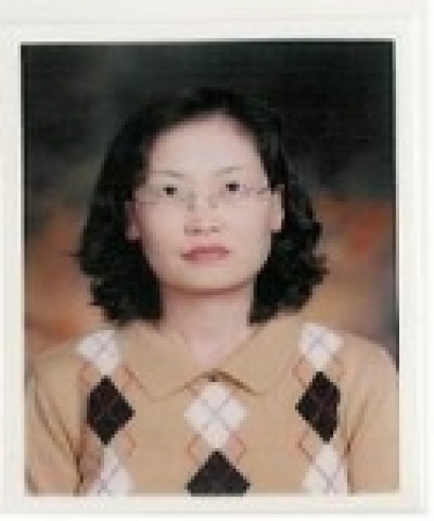 2005인구주택 총조사에서 대통령상을 수여받은 충청북도 법무통계담당관실에 근무하고 있는 김정희(金丁姬, 전산7급40)씨
