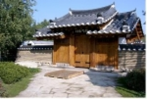 서울정원 솟을대문