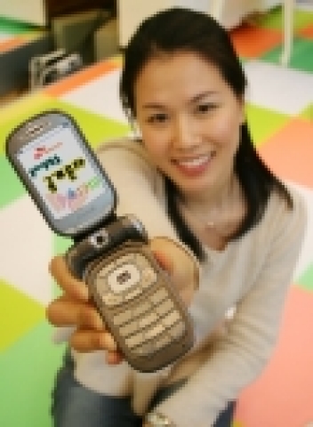 SK텔레콤(사장 金信培, www.sktelecom.com)은 훈훈한 주변 일상사를 문자나 사진으로 ‘SKTWorld’(www.sktworld.com)의 공개문자 페이지에 전송하는 