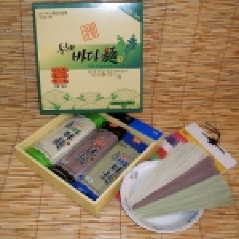 국내산 다시마, 파래, 맛김 웰빙국수, 웰빙칼국수 2종 출시