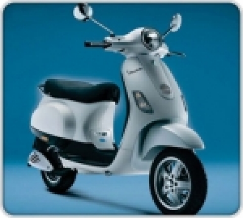 2005년 베스파의139번째 모델, Vespa LX