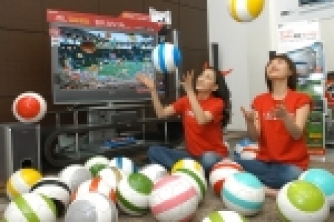 소니 코리아는 오늘 명품 LCD TV 대중화의 기폭제 역할을 할 브라비아의 새로운 제품군 S 시리즈(40인치: 제품명 KDL-40S2000/ 32인치: 제품명 KDL-32S2000