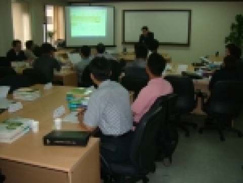 한국능률협회사회교육원 ‘부동산개발프로젝트 과정' 주임교수의 지도하에 팀별 토론 및 실습