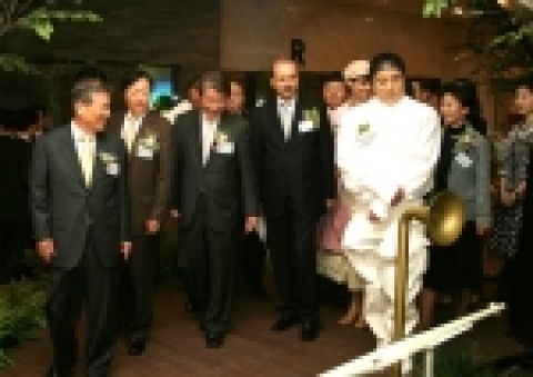 삼성물산(사장 이상대) 건설부문은 27일 일원동에 위치한 래미안 갤러리에서 housing convergence란 주제로 2006년 래미안 스타일 발표회를 실시했다. 이날 행사에는 