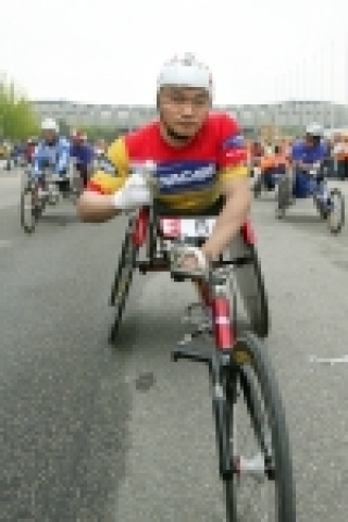 2006 '제15회 서울국제휠체어마라톤 대회'참가자 화이팅!