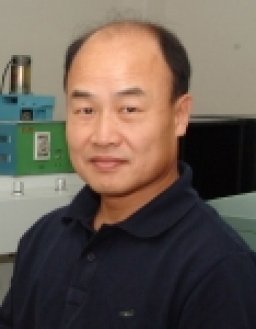 강원대학교 원종명 교수