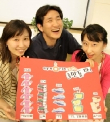 싸이월드가 제공하는 기업형 미니홈피 서비스 ´타운(town.cyworld.com)´이 개설 3만개를 돌파하며 가파른 성장세를 보이고 있다. 