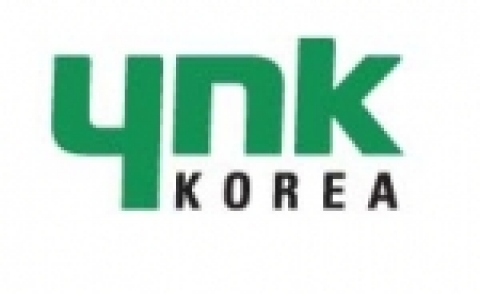 YNK KOREA 로고