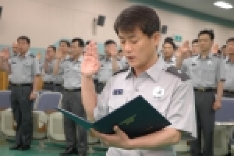 의정부소방서(서장 박청웅)에서는 5월15일 민방위교육장에서 5월 정기 직장교육 및 소방부조리 제로화 자정결의대회를 개최하였다.