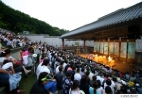 2006 국립국악원 일요열린 국악무대 &#039;우면산자락 초록음악회&#039;