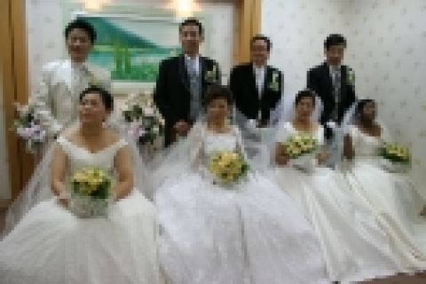 좌측에서 부터 유동일,전재범, 차종섭,오성환 부부