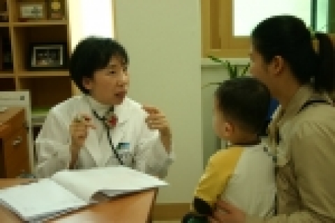 순천향대학교병원 소아과 편복양교수팀이 그동안의 노하우를 바탕으로 '소아알레르기호흡기센터'를 개소했다.