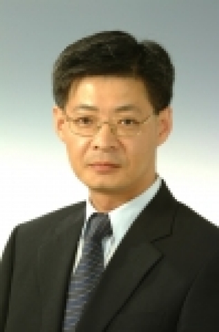 10년 후, 중국’의 저자 박한진