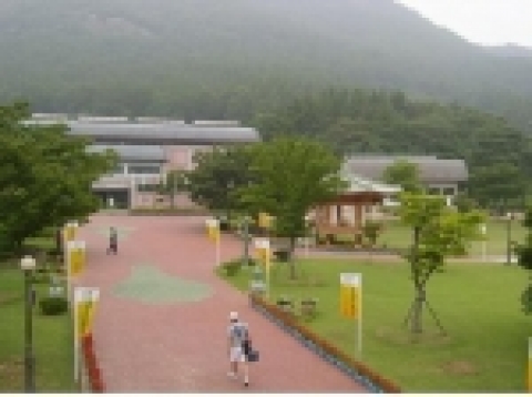 ‘강진청자박물관’전경