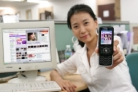 SK텔레콤(대표 김신배 www.sktelecom.com)과 야후!코리아(대표 성낙양, www.yahoo.co.kr)는 야후!의 멀티미디어 검색 서비스 ‘야미’의 동영상 콘텐츠를 S
