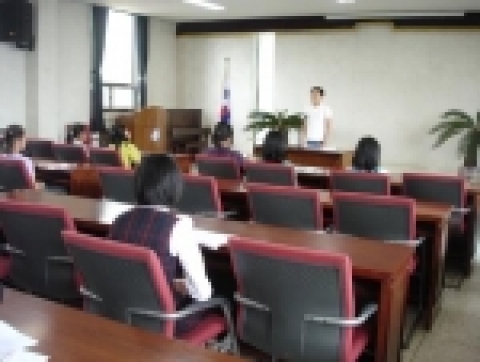 웅변대회 모습