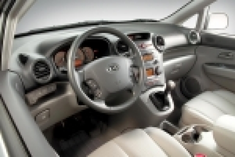 New Kia Carens makes global debut in Spain