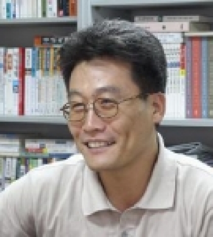 좌용주 교수
