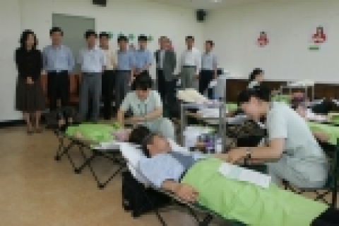 “호국보훈의 달”인 6월을 앞두고 국가를 위하여 숭고한 희생과 공헌을 하신 분들의 나라사랑 정신을 기리기 위한 “사랑의 헌혈행사”가 5월 30일(화) 10시부터 16시까지 문화관광