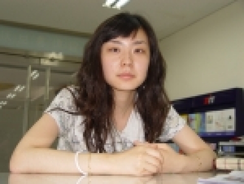 김은주 양이 전국 메이크업 경진대회에서 금상을 수상했다. 이 대회는 는 한국메이크업협회에서 주관한 대회로 웨딩메이크업, 바디페인팅, 환타지메이크업 등 3개분야에서 열띤 경합을 벌였
