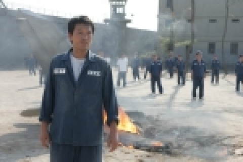영화 <거룩한 계보> 의 탈옥현장 모습