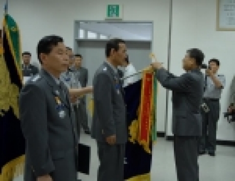 우수소방서 표창하는 모습