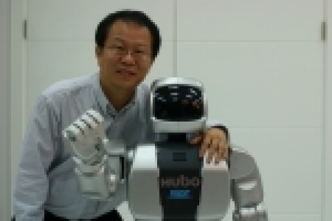 KAIST 오준호 교수와 휴보 