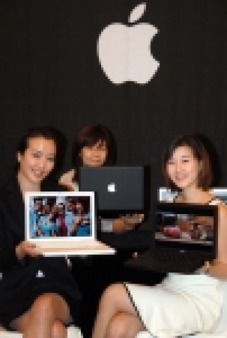 애플은 6월 15일 소공동 프라자 호텔에서 신제품 MacBook을 국내에 공식 선보였다.