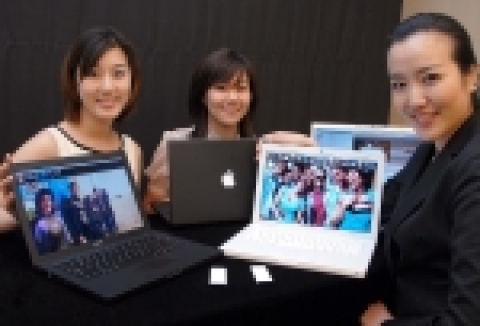 애플은 6월 15일 소공동 프라자 호텔에서 신제품 MacBook을 국내에 공식 선보였다.