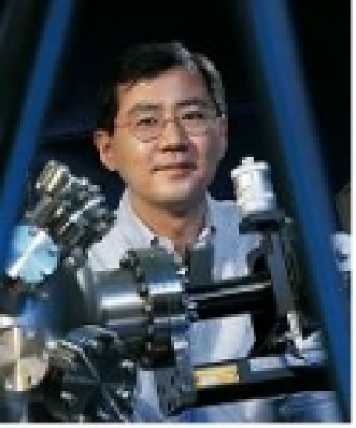 박홍근 교수