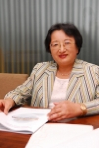 진흥상 수상자 백경희 교수