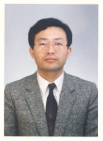 김봉건 소장