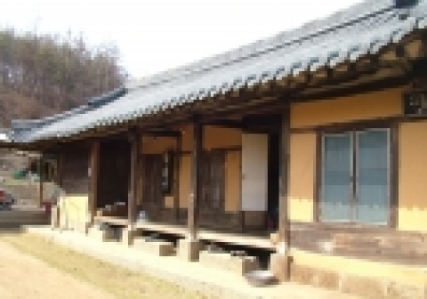 괴산제월리홍명희가옥(등록예고)