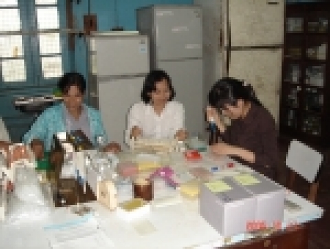 미얀마 구제역연구소에서 진단키트 테스트 사진