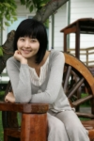영화 <해변의 여인>의 송선미
