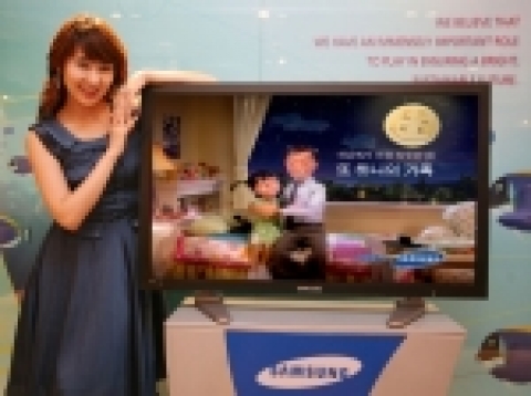 삼성전자가 업계 최대 명암비와 밝기, 컬러 표현력을 구현함은 물론 B2B 환경에 적합한 42인치 PDP 모니터 2종(모델명:PPM-42M6H/PPM-42M6S)을 출시해 상업용 디