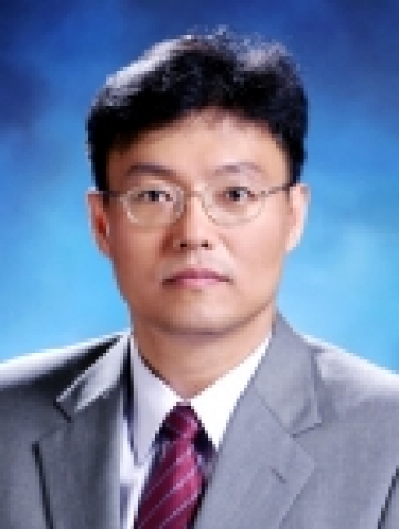 가톨릭대학교 화학전공 박종욱 교수