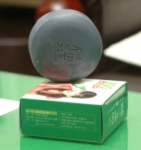강원대학교 생물공학과 신원철 교수가 개발하고, 웰누리에서 생산하고 있는 '도두비누'