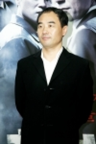 <한반도>의 강신일
