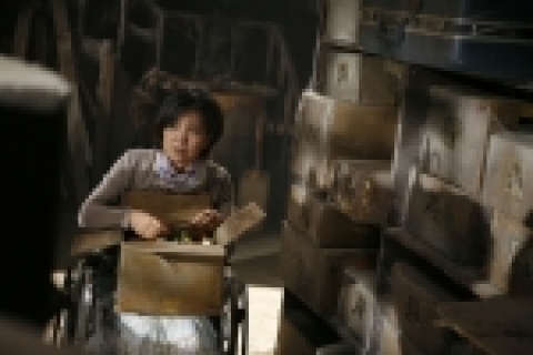 영화 ‘스승의 은혜’ 벽보카피  온라인 패러디로 버전 업