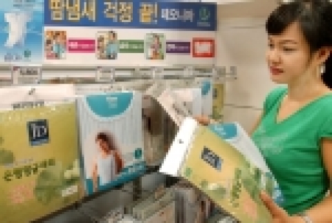 홈플러스에서는 기능성 속옷을 판매하고 있다.