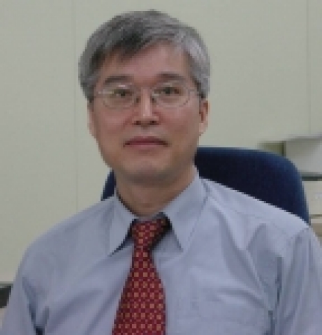 포스텍 신소재공학과 제정호 교수 사진.