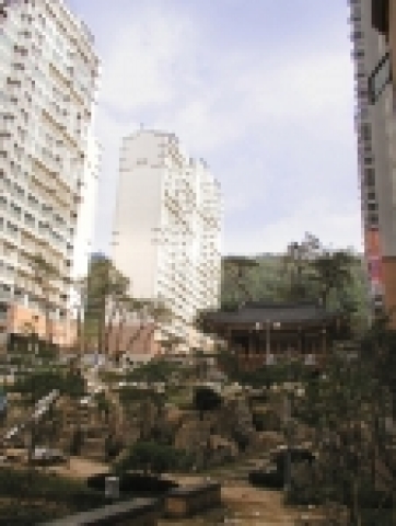 서울 관악구 신림7동 산101번지 일원의 난곡지구에 건설된 총 3,322세대 주공 ‘휴먼시아’ 아파트