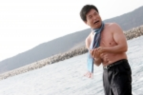 영화 &lt;예의없는 것들&gt; 관장킬라 ‘이한위’
