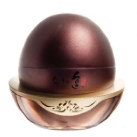 LG생활건강은 올 가을 전문점 고급 한방크림인 ‘수려한 자우(慈雨) 크림’을 선보인다. 