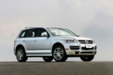 폭스바겐 투아렉 V10 5.0 TDI 인디비쥬얼