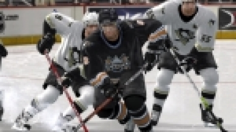 EA 코리아는 3년 만에 NHL 07을 Xbox 360으로 오는 9월 22일 출시한다고 밝혔다.