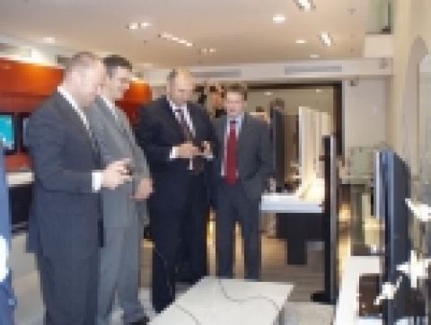 삼성전자는 9월 20일(현지시간) 모스크바에서 초대형, 최첨단 디지털 체험관인 '갤러리 삼성' 재오픈 행사를 개최했다. '갤러리 삼성'은 러시아