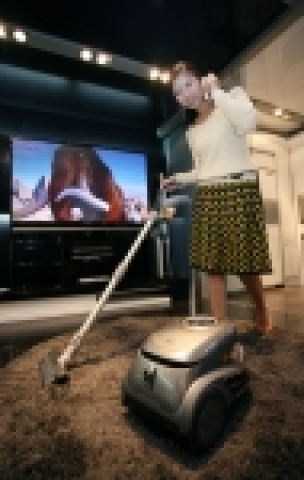 삼성전자는 21일 TV 시청이나 전화 통화에 지장이 없을 정도의 '감성소음'(Sound Quality)을 갖춘 세계 최저소음 백리스(Bagless) 타입 진공청소